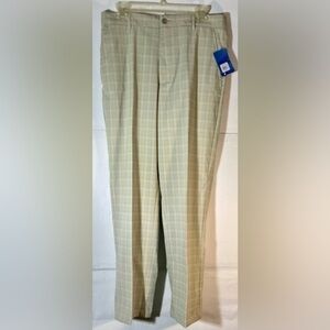 NWT STAZENGAR MENS 32X30’TAN AND BEIGE PANTS
